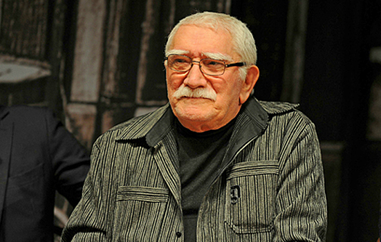 Армен Джигарханян до самой смерти чувствовал вину за гибель 23-летней дочери