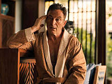 Актер Джейсон Айзекс пожаловался на двойные стандарты откровенных сцен