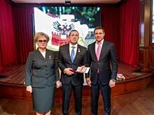 Мэр Краснодара наградил за участие в жизни города Николая Амосова