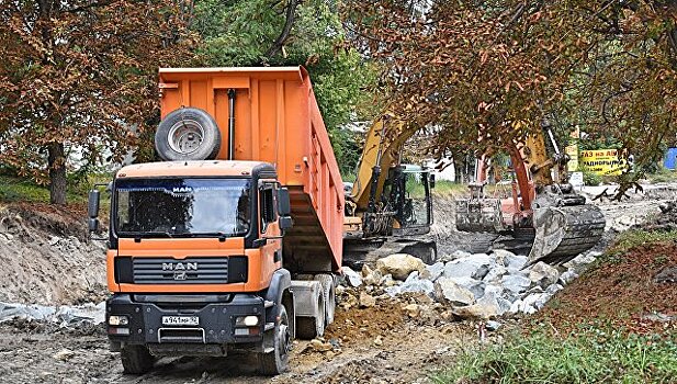 Сколько улиц и как быстро: в Симферополе рассказали о ремонте дорог