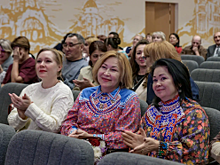 Юбиляров педагогического труда наградили в Ханты-Мансийске