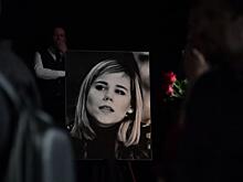 В Геническе открыли мурал с портретом журналистки Дарьи Дугиной, убитой в Москве