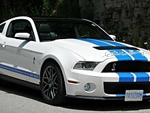 Старый Shelby GT500 с автографом Шелби выставили на продажу