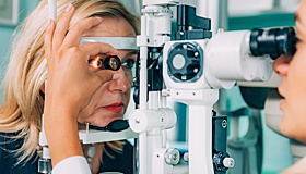 Офтальмолог назвал опасные симптомы поражения глаз