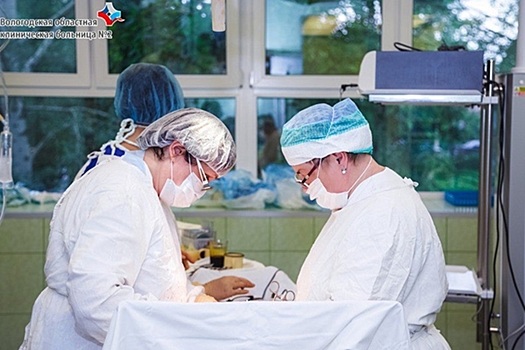 Российские врачи спасли беременную женщину с гигантской опухолью