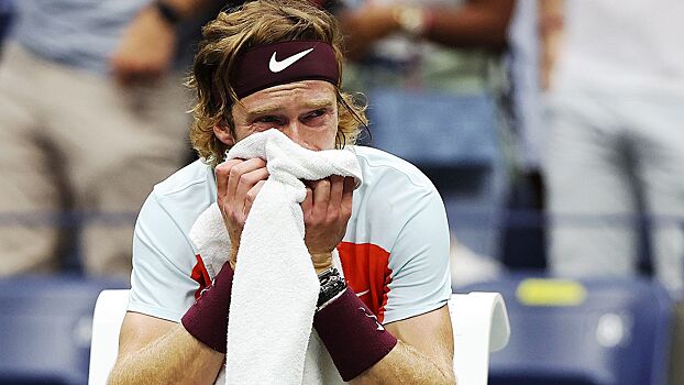 Андрей Рублев упустил 6 скрытых матчболов и не продлил серию побед в Дубае. Правда, в рейтинге он всё равно поднялся