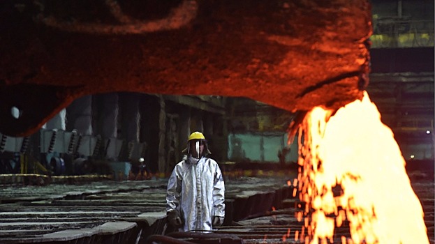 Энергетики вновь пригрозили обесточить «Амурметалл» за долги