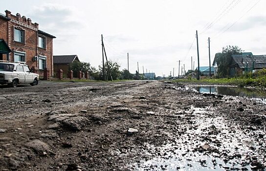 По вине чиновников в одном из районов Зауралья не строятся дороги