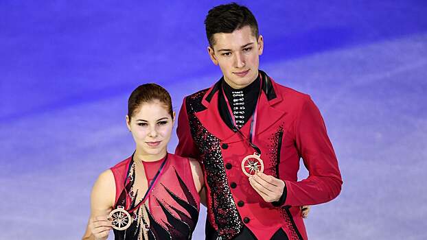 Бойкова и Козловский выиграли российский этап Гран-при в соревнованиях спортивных пар
