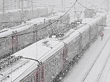 Россияне встретили Новый год в темноте и без еды из-за застрявшего в снегу поезда