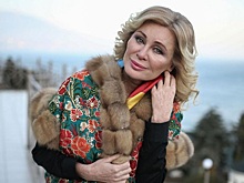 Шансонье Вика Цыганова назвала покинувших Россию звезд тараканом и алкоголичкой