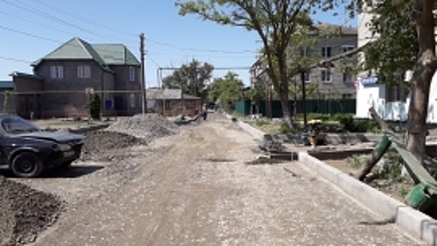 Дворовые территории в Кизляре готовят под укладку асфальтового покрытия