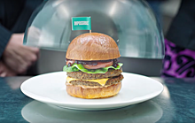 Air New Zealand включила в меню бургер с «искусственным» мясом от Impossible foods. Политики назвали это «пощечиной» экономике