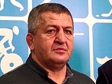 «С правой или с левой заеду прямо в аэропорту» - отец Нурмагомедова о наказании сына за неспортивное поведение