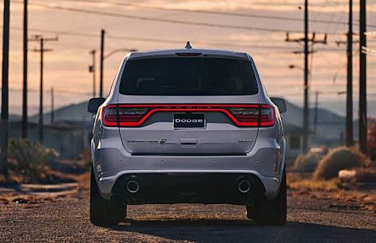 Появились первые снимки Dodge Durango SRT 2018 модельного года