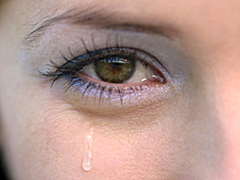 Этот безобидный симптом укажет на серьёзные проблемы с глазами