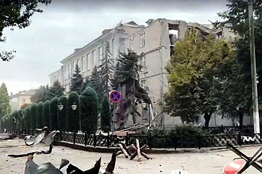 Украинская ракета попала в здание администрации Херсонской области