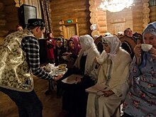 "Когда женщина узнала чай — позабыла про пряжу"
