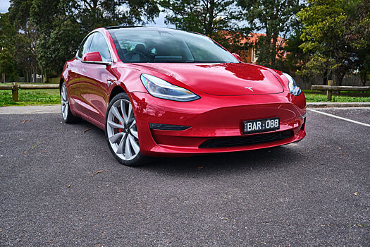 Новый седан Tesla Model 3 получит несколько важных обновлений