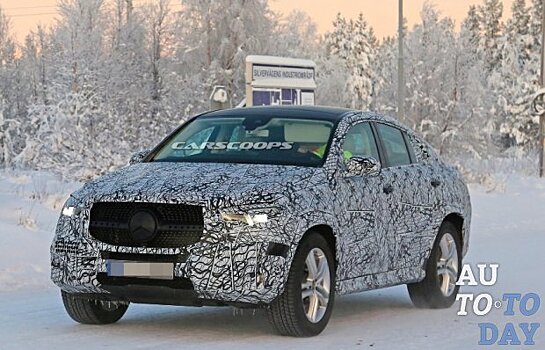 Модернизированный Mercedes-Benz GLE Coupe замечен во время испытаний