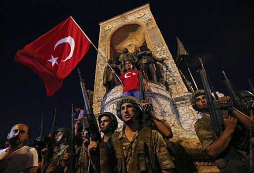 Турция намерена "очистить от террористов" не только Африн