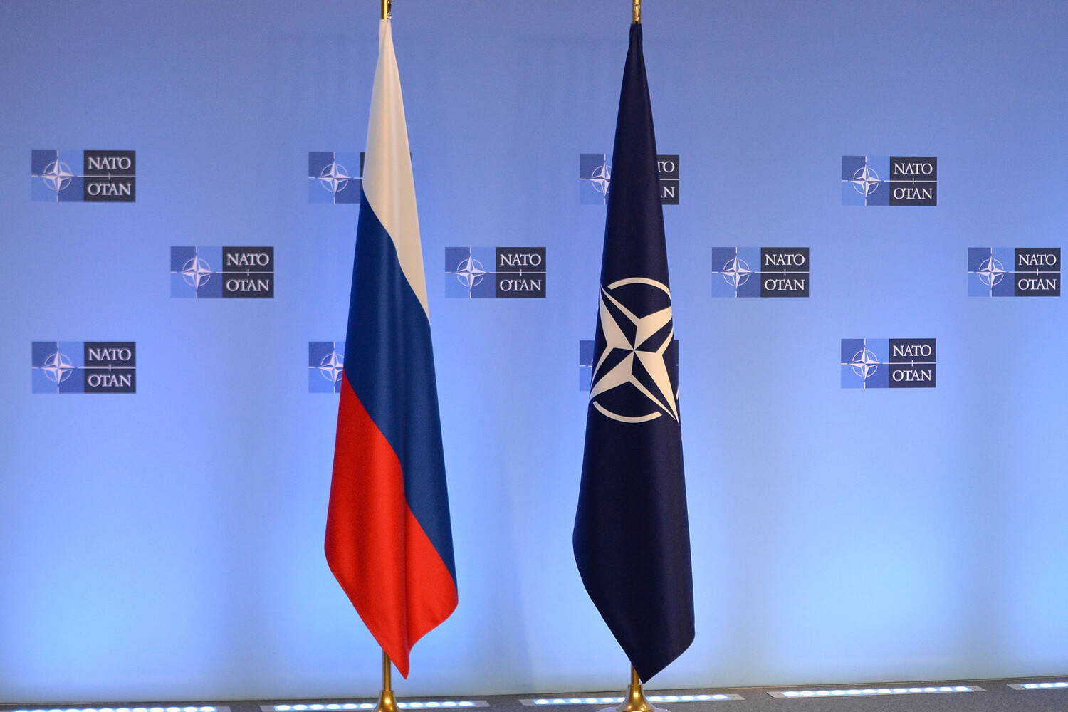 InfoBRICS: НАТО объявило РФ войну, открыв пространство для украинских БПЛА