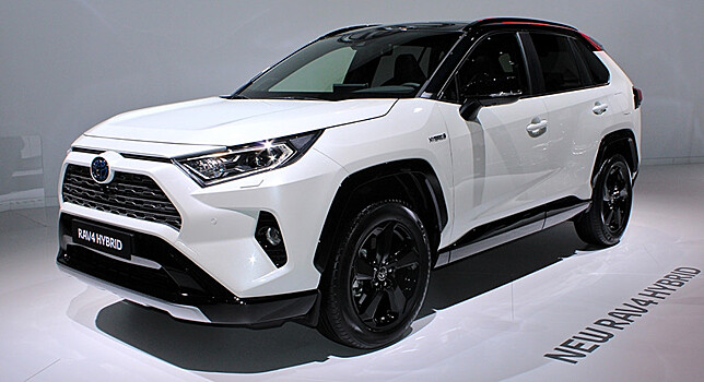 Новый RAV4 уже в продаже, пока в Америке