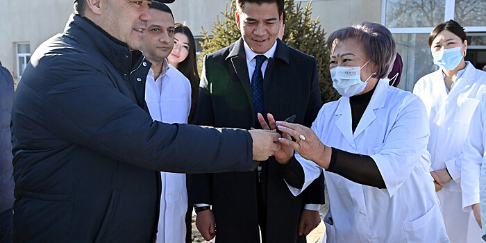 Развитие здравоохранения: Жапаров открыл центр гемодиализа