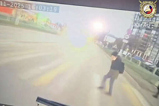 В Новочеркасске мальчик попал под колеса троллейбуса и не выжил