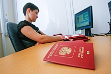 Госдума уточнила правила признания загранпаспортов недействительными