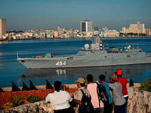 Корабли ВМФ России покидают порт столицы Кубы