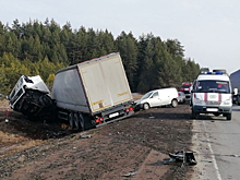 Пять автомобилей столкнулись на трассе в Удмуртии