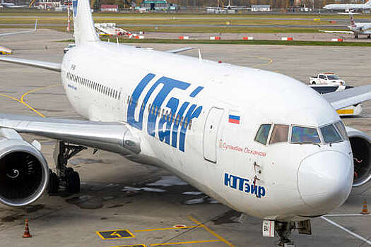 Самолет UTair совершил вынужденную посадку в Тюмени из-за неисправности