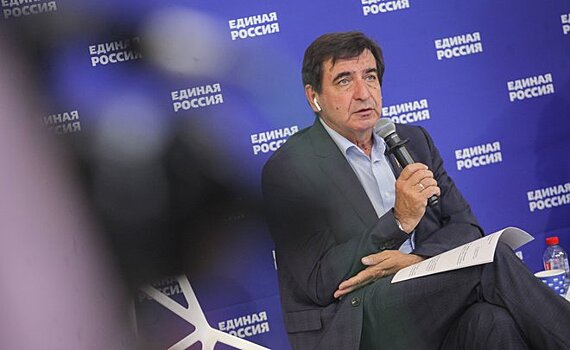 "В каждом районе множество примеров, когда член "Единой России" — руководитель социального проекта"