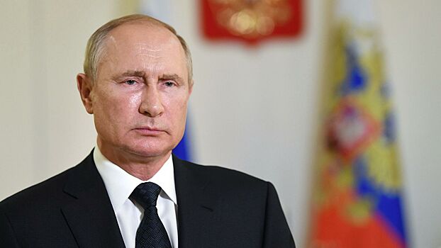 Путин выделил на выплаты ветеранам в Крыму 80 млн