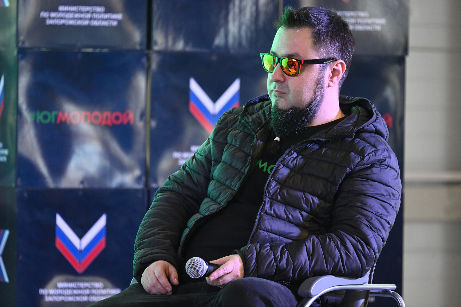 СБУ объявила в розыск российского блогера и рэпера Акима Апачева