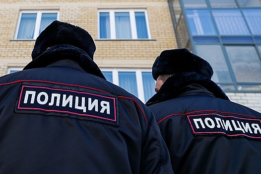 Автомойщик устроил погоню со стрельбой на машине клиента