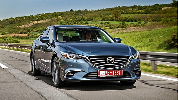 Mazda 6 возглавила российские продажи в сегменте D