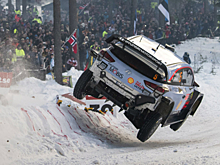 WRC: Тьерри Невилль доминирует в Швеции