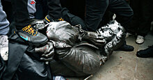 El Mundo (Испания): снос памятника работорговцу Эдварду Колстону вызвал политическую бурю в Соединенном Королевстве