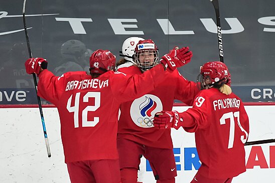 Сборная России обыграла Швейцарию на женском чемпионате мира по хоккею