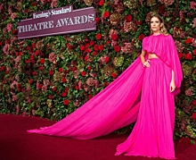 Evening Standard Theatre Awards-2018: Анна Винтур, Клэр Фой и Лена Перминова на красной дорожке премии