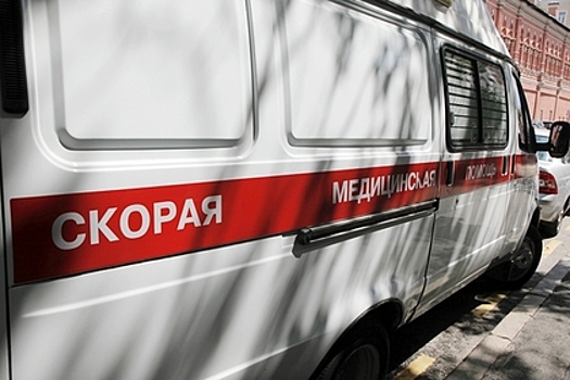 Автобус с казачьим ансамблем перевернулся в Иркутской области