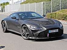 Обнародованы снимки спорткара Aston Martin Vantage