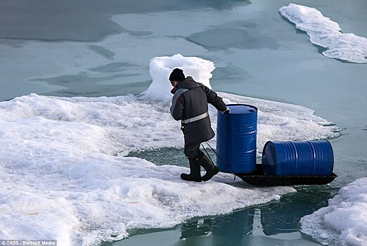 Банкиры выдали кредиты на 1,4 млрд рублей под залог воды