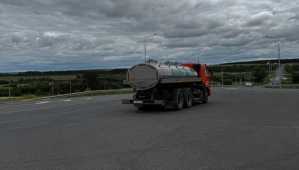 Сырое молоко на 10 тонн задержано в Оренбургской области