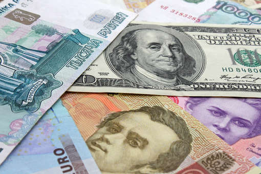 ЦБ РФ сократит чистые продажи валюты на рынке до 600 млн рублей в день