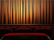 В центре «Южное Бутово» покажут спектакль «Скамейка» по пьесе Гельмана