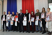Сергей Антипов наградил лучших спортсменов Курчатовского района по итогам года
