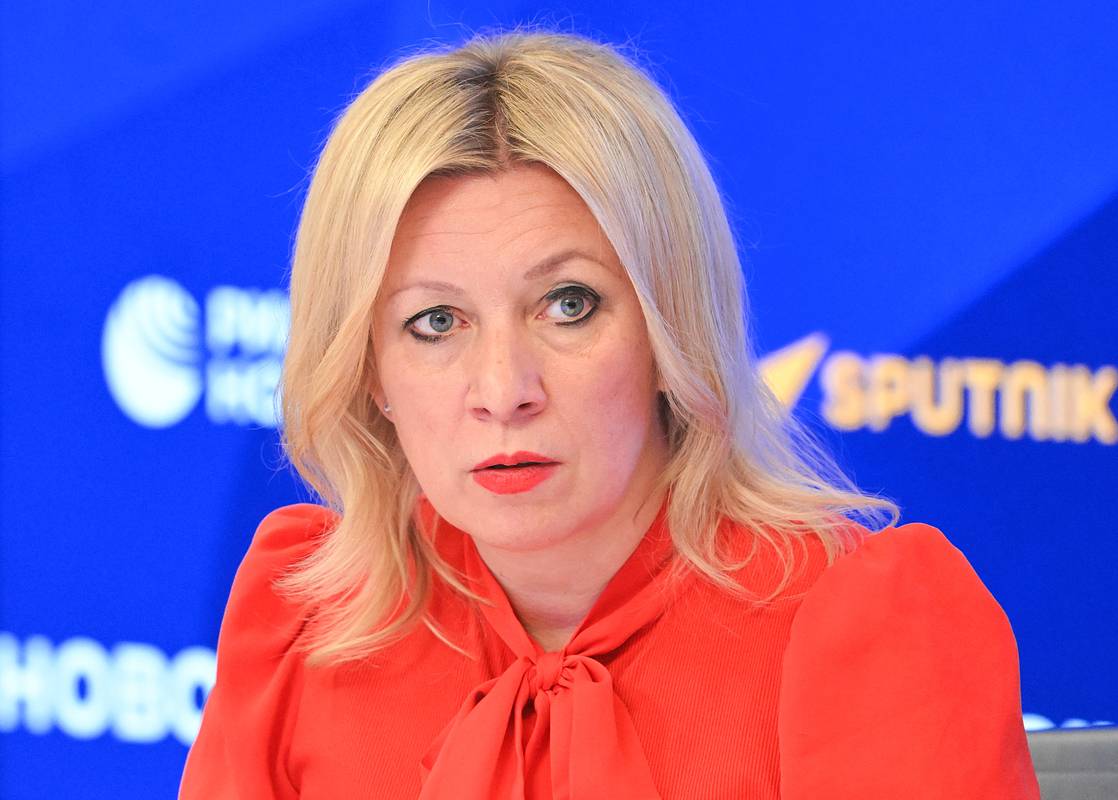 Захарова сравнила выплаты стран НАТО США с вассальной данью